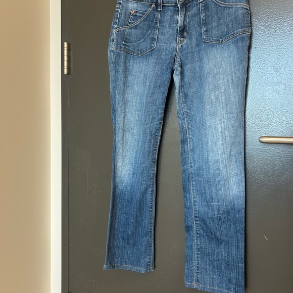 Hudson Jeans size 31 GUC Blue Straight-Leg Denim with Faded Details - Picture 3 of 12